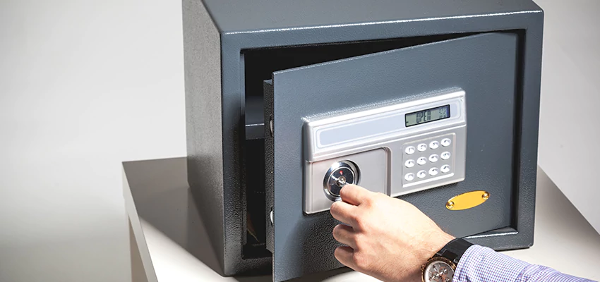 Jewelry Safe Unlocking Service in Glendora, California